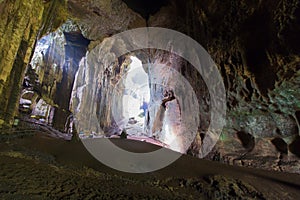 Gomantong Cave,abah